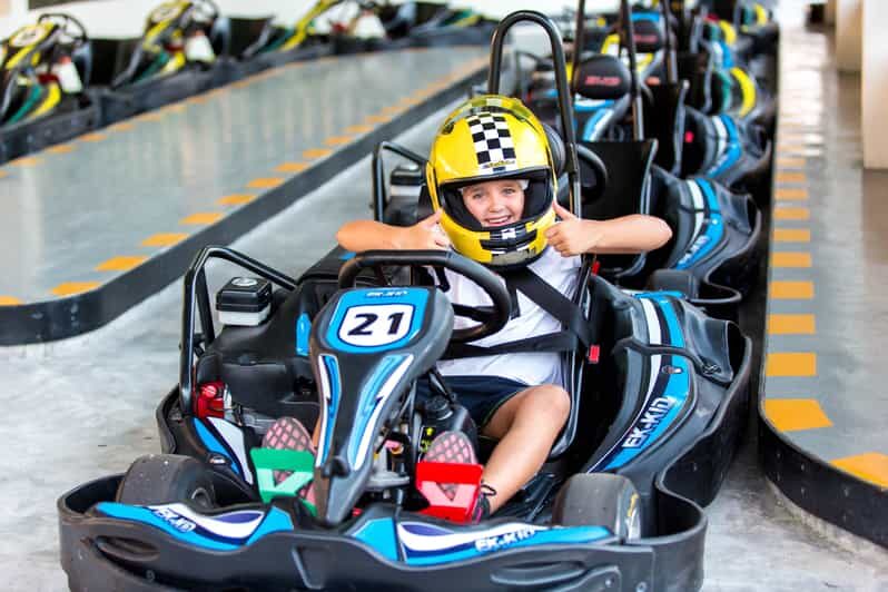 EasyKart Pattaya (Bali Hai Pier) : Go-Kart Racing Experience - What the Racing Hour Feels Like: From Setup to Start Lights