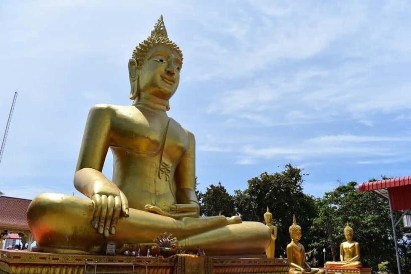 Pattaya: Big Buddha Temple and Night Market Tour - Wat Phra Yai (Big Buddha): a calm start with a towering statue