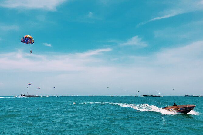 Pattaya: Parasailing Experience - From Manta Marina to Lift-Off: how the day is paced